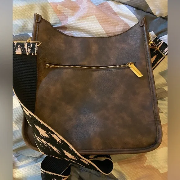 Brown Crossbody Bag with Patterned Strap - Picture 7 of 7